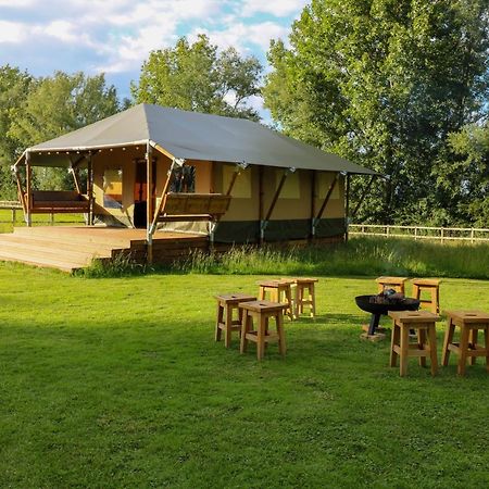Horsley Hale Farm Glamping Hotel Ely Exterior foto